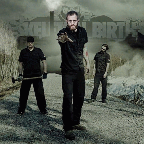 Skeleton Birth : The Bridges of Berlin